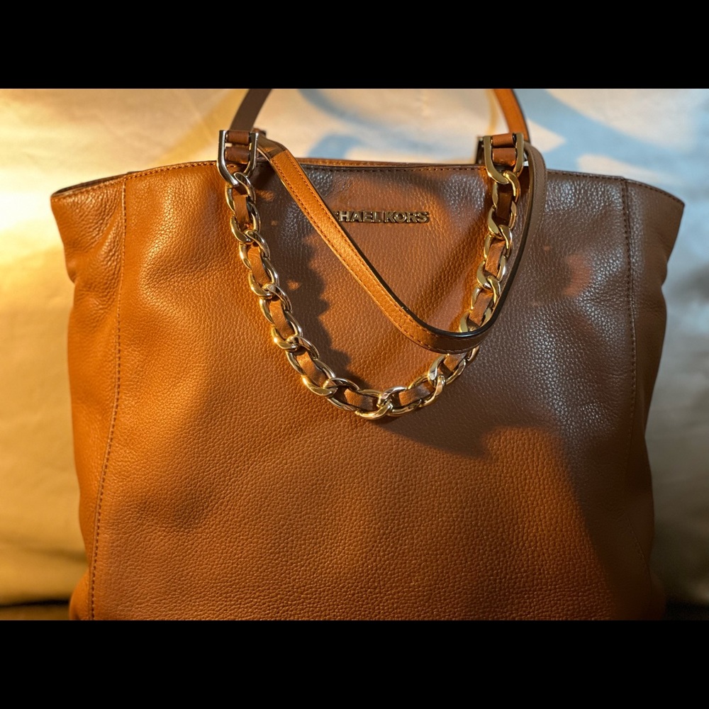 Michael kors tan bag